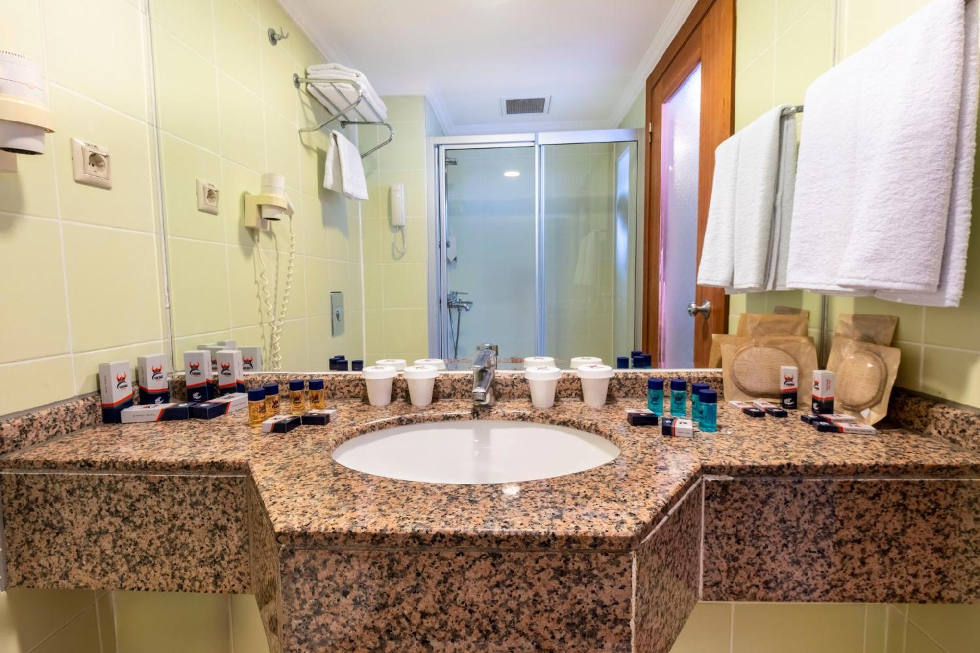 Viking Park Hotel Кемер Экстерьер фото